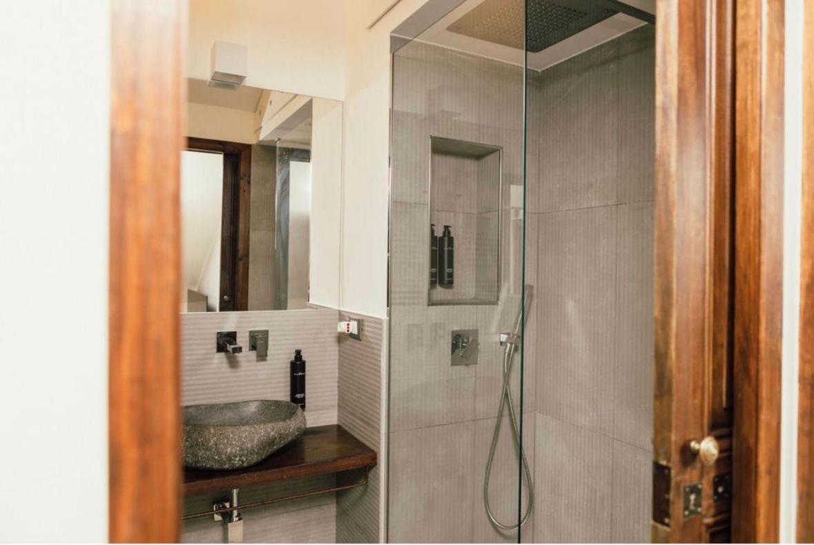 Casa Savo - Parcheggio Gratuito Nella Blu Area Apartman Genova Kültér fotó
